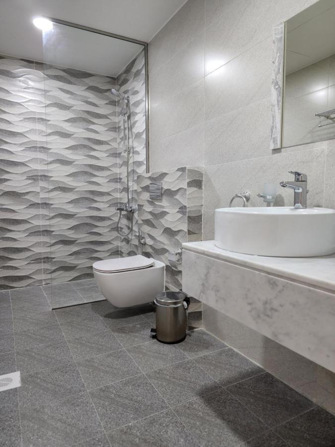 Imperial Suites Hotel Манама Экстерьер фото